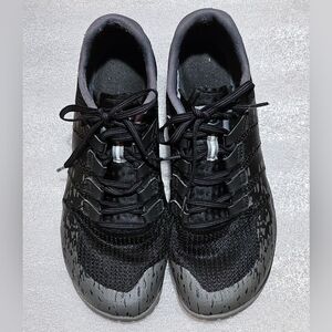 MERRELL barefoot shoes women's size 9.5 black